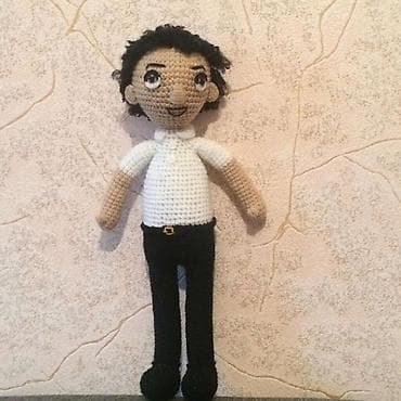 baby kukla: Əl işi toxunma kukla – amigurumi stilində. - Dizayn: ağ yaxalı — 1