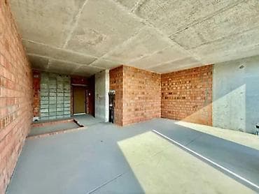 Mənzillər: Satılır 1 otaqlı yeni tikili 54 m², 28 May m. Kateqoriya Yeni tikili — 4