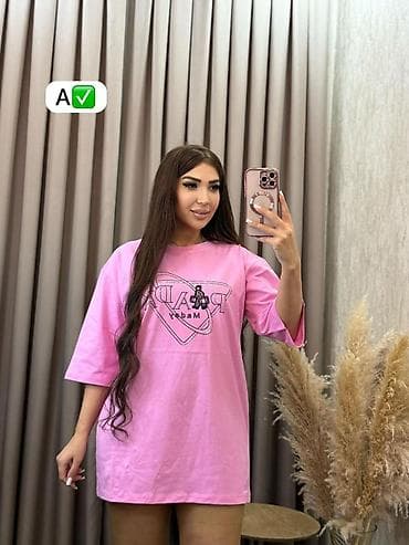 qadin koynek modelleri: Qadın T-shirt kolleksiyası - Modellər: - Qara oversize T-shirt – ön — 7