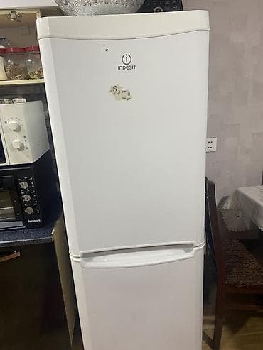 Blenderlər: 2 qapılı Indesit Soyuducu Satılır, rəng - Ağ — 3