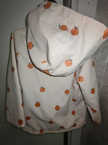 Zara uşaq gödəkçəsi - Ölçü: 4-5 yaş, 110 sm (etiketdə göstərilib) -