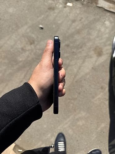 iphone 8 gold: IPhone 15 Pro, 128 GB — 4