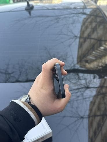 airpods max replika: IPhone 13, Midnight, Face ID — 4