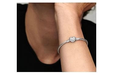 parfois az: Pandora Moments Parıldayan Ürək ilan zəncirli bilərzik - Modell — 2