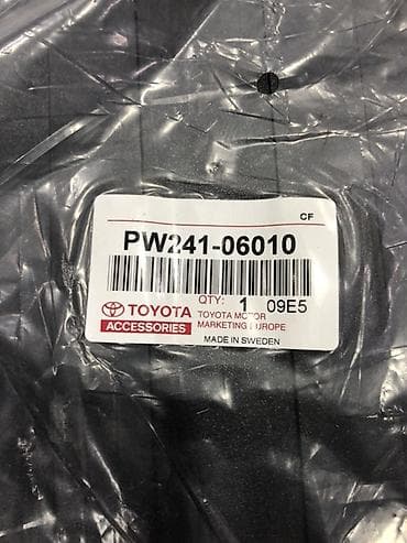 Транспорт: Toyota Camry “2018-2025” modelləri üçün original servis üstündə gələn — 3