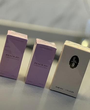 8marta özəl qadın ətirləri 3ü bir yerdə 50azn ətrin biri 50ml 2si 90ml — 1