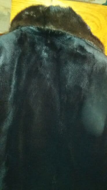 qadınlar üçün xəz palto: Норковый черный полушубок — 6