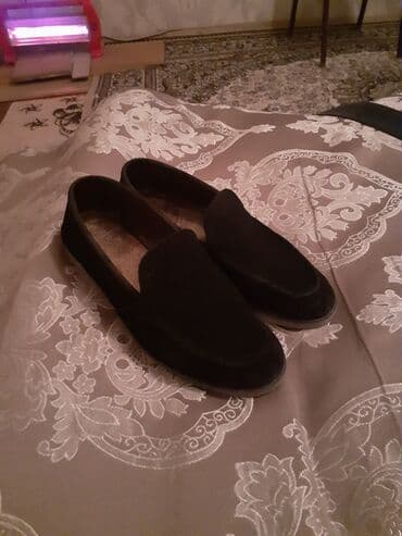 Ölçü: 40, rəng - Qara, İşlənmiş