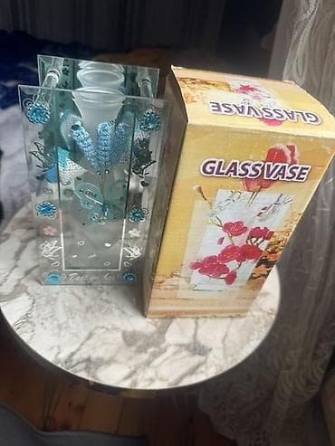 Bir vaza, Bogem şüşəsi