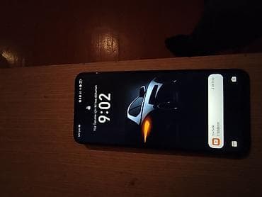 Honor x8a 128Gb yaddas 6+Ram ekran deysib bele hec bir ciziq siniq