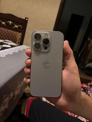 IPhone 15 Pro, 256 GB, Natural Titanium, Simsiz şarj, Face ID, Sənədlərlə