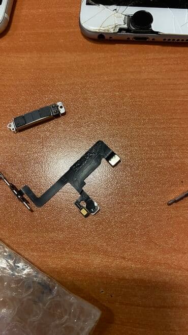 плата для iphone 6: İPhone 6 telefonları üçün ehtiyat hissələri dəsti. Dəstdə İphone 6 — 3