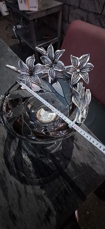 Süni güllər: Bir vaza — 3