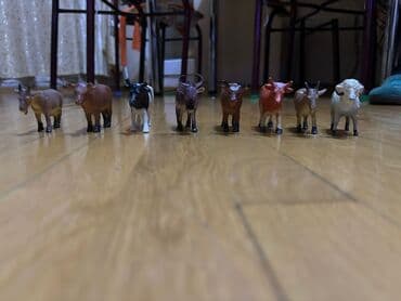 Игрушки: Oyuncaq dəstləri 1) Xəzli miniatür fiqur – 2 ədəd - Yumşaq, tüklü — 4