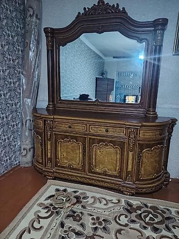 iwlenmiw qapi: İşlənmiş, Güzgülü, Malayziya — 2