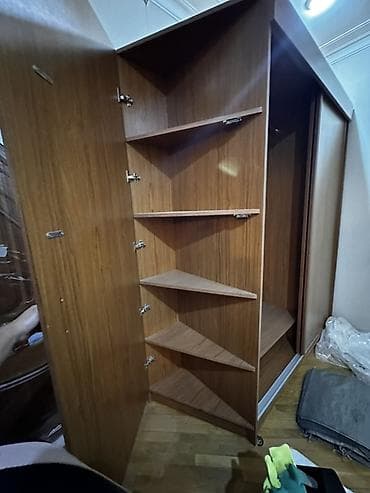skaf paltar: İşlənmiş, 2 qapılı, Təkərli, Qəhvəyi, Kupe, Künc dolab — 1