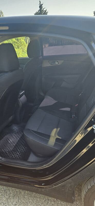 продажа подержанных автомобилей: Kia Forte: 2 л | 2019 г. Седан — 7