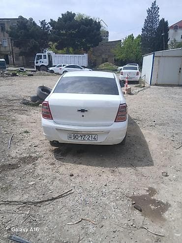 5: Chevrolet Cobalt: 1.5 l | 2024 il 60000 km Sedan — 2