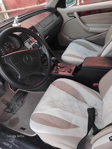 mercedes 601 motor: Mercedes-Benz C-Class sedan - Model: C-sinfi (W202 kuzov) - Versiya — 3