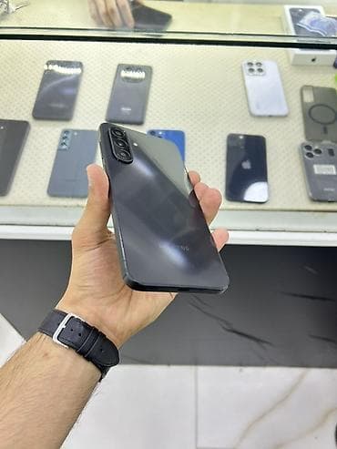 3 birinde printer: Samsung Galaxy A17, 128 GB, rəng - Qara, Zəmanət, Qırıq, Sensor — 3