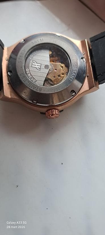 3 d saat: Qol saatı, Hublot, rəng - Qızılı — 2