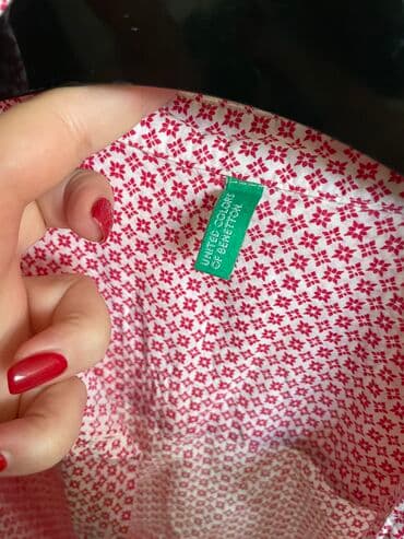 Çimərlik geyimləri: Teze kimidi united colors of beneton firmasidi 25 azne olcusu XL — 2