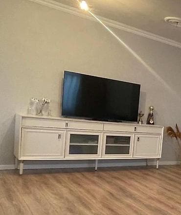 Tvstend Doğtaş alinib ideal veziyyetdedir.Istıfade edilmeyib.Baha
