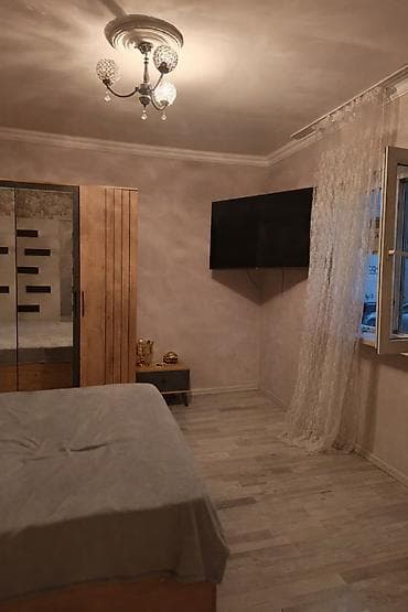 rent house: Xırdalanda 11 nömrəli məktəbin yanında 51 kv həyət evimi satiram.E-2 — 2