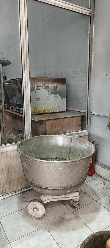 restoran avadanlıgı: Sənaye tipli xəmir yoğurma avadanlığı - Tip: Planetar/kərpic tipli — 3