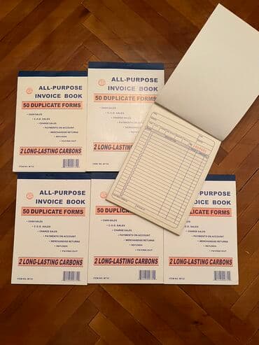 Qaimə dəftəri, hamısı birlikdə 4 manata. Ünvan: 8 mikrorayon Azadlıq