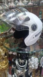 Qazanlar: Moto baqajlar ag qaralı 45azn Dörd künc Baqaj 55azn Qara mat baqaj — 23