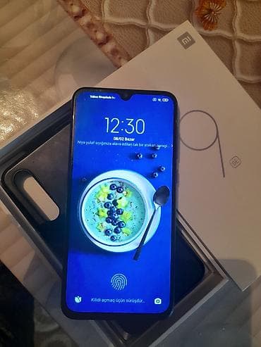 redmi note 9 ucuz: Xiaomi Mi 9 SE, 128 GB, 
 Barmaq izi — 3