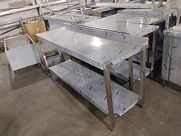 Nerjaveyka masalar və restoran avadanlıqları hazırlanır. İstənilən