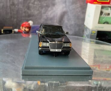 metbex tavan modelleri: Коллекционная модель Mercedes-Benz 240D V123 limousine black 1978 NEO — 18