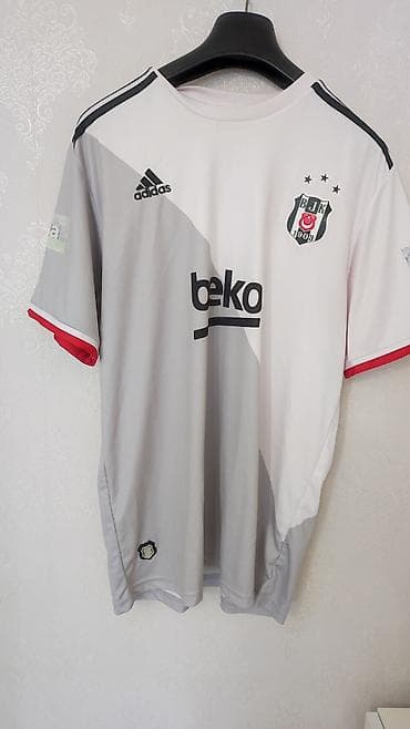 Futbolka, Burberry