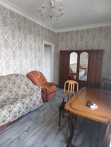 studio menziller: Gəncə ş.H.Əliyev pr.dəmir yolu vağzalına yaxın 32 nömrəli məktəblə — 2