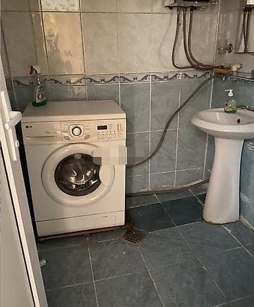 Недвижимость: 7 ci mikra rayonda 5/5 de 2 otaq ev kiraye verilir ev elverişli yerde — 4