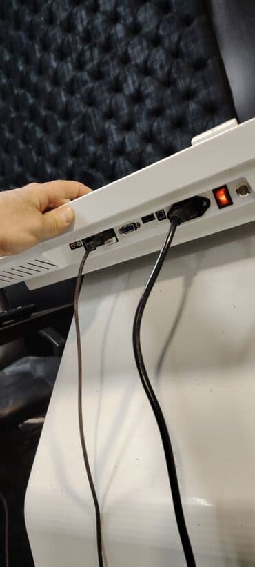 arenda kompressor: 82 ekran Touch Screen icarəyə verilir. Gün və saya görə endirim — 5