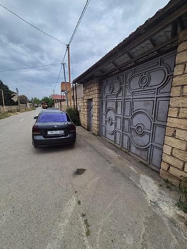 3 otaqlı heyet evleri: 4 otaqlı, 200 kv. m — 1