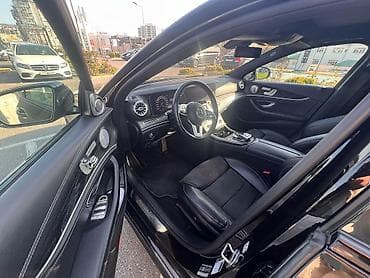 d1s led: Mercedes-Benz E-Class Sedan – qara rəng, AMG üslublu eksteryer paketi — 7