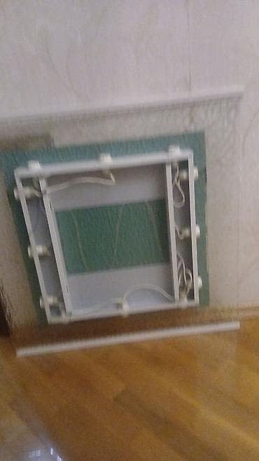 işıqlı güzgü: Güzgü Düzbucaqlı, Makiyaj üçün, Arxa işıqlı — 2