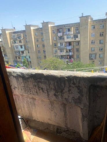 9 ci mikrorayon satilan evler: Bakı, Bakıxanov qəs., 3 otaqlı, Köhnə tikili, 60 kv. m — 12