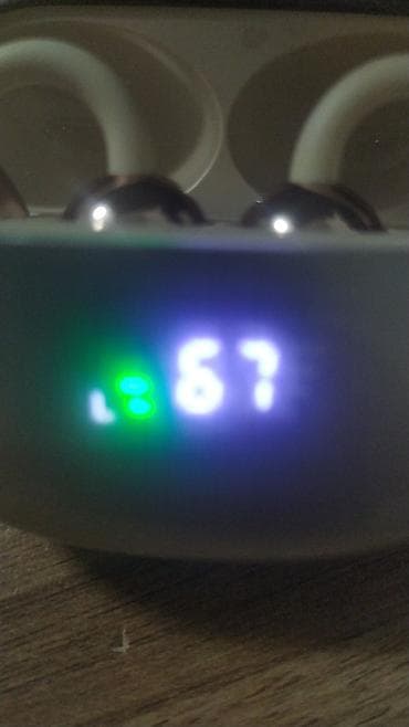 çanta: Bluetooth TWS qulaqlıq dəsti - Rəng: şampan/qızılı tonlarda - — 2