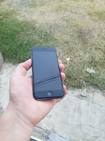 камера для машины: IPhone 7, 64 ГБ, Черный, Битый — 1