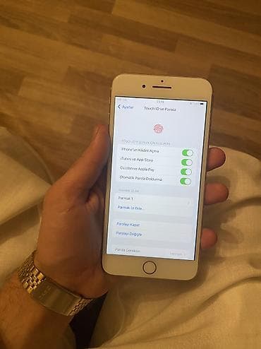 IPhone 8 Plus, 64 GB, Rose Gold, Barmaq izi — 5