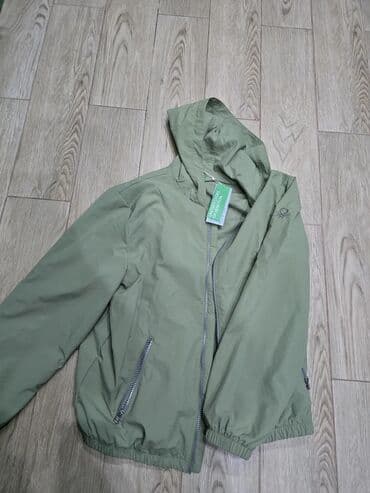 salvar ustu koynekler: Benetton 13,q4 yawa,teze ici astarli — 1