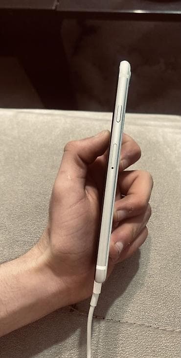 iphone 6 plata: IPhone SE 2020, Ağ, Barmaq izi — 2