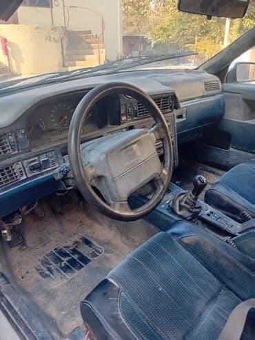 07 sekilleri peredok: Volvo 850 Universal (station wagon) - Kuzov: universal, ağ/gümüşü — 5