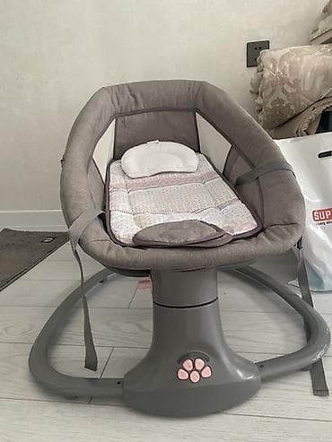 heyet yellenceyi: Oğlan və qız üçün, Dördbucaq, Beşik, Dəstsiz, Matras ilə, Yellənmə mexanizm ilə — 2