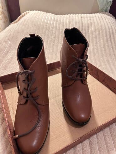 botlar: Ölçü: 39, rəng - Qəhvəyi, Yeni — 1